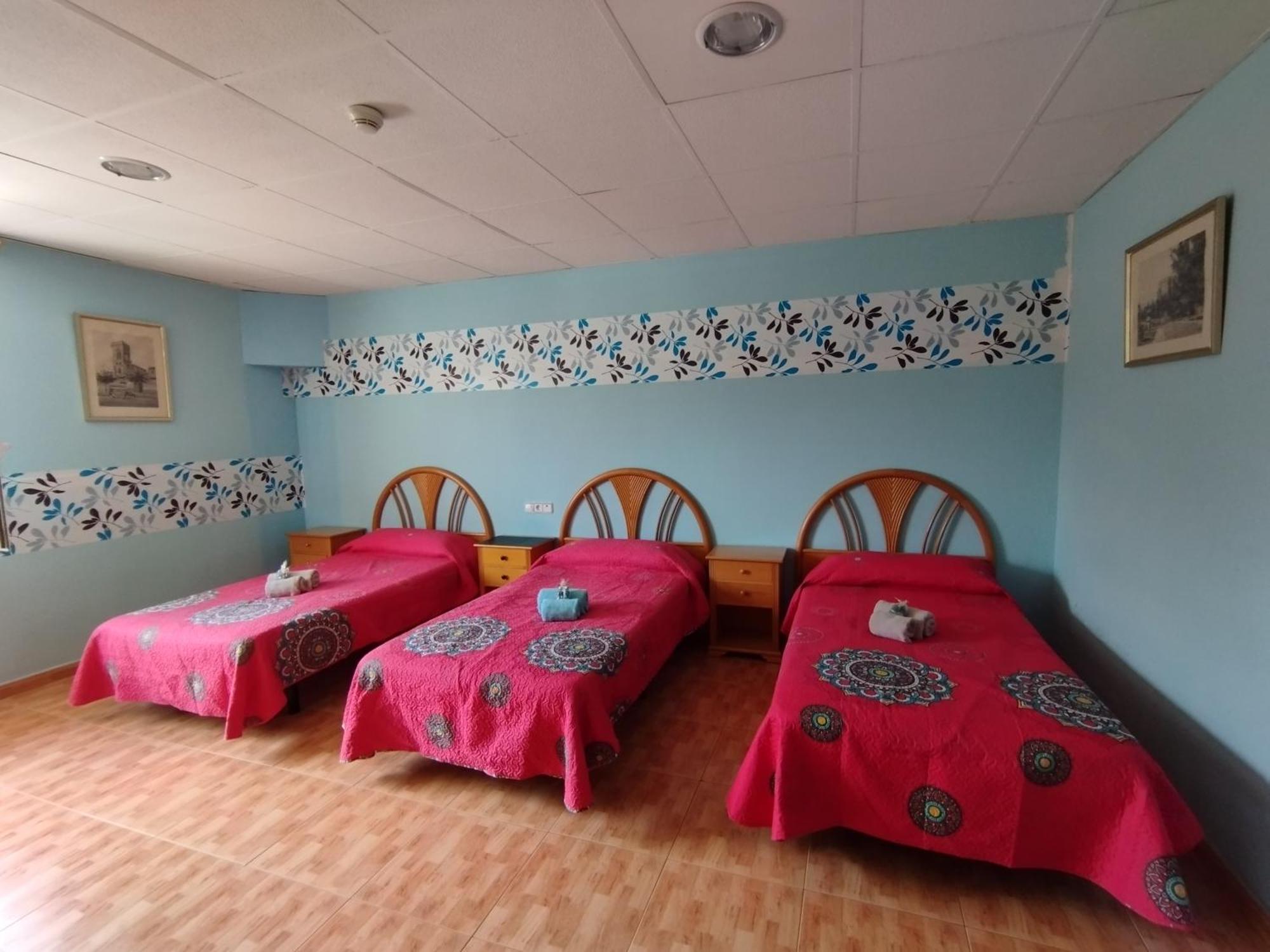 Hostal Restaurante La Cepa Cenicero Extérieur photo